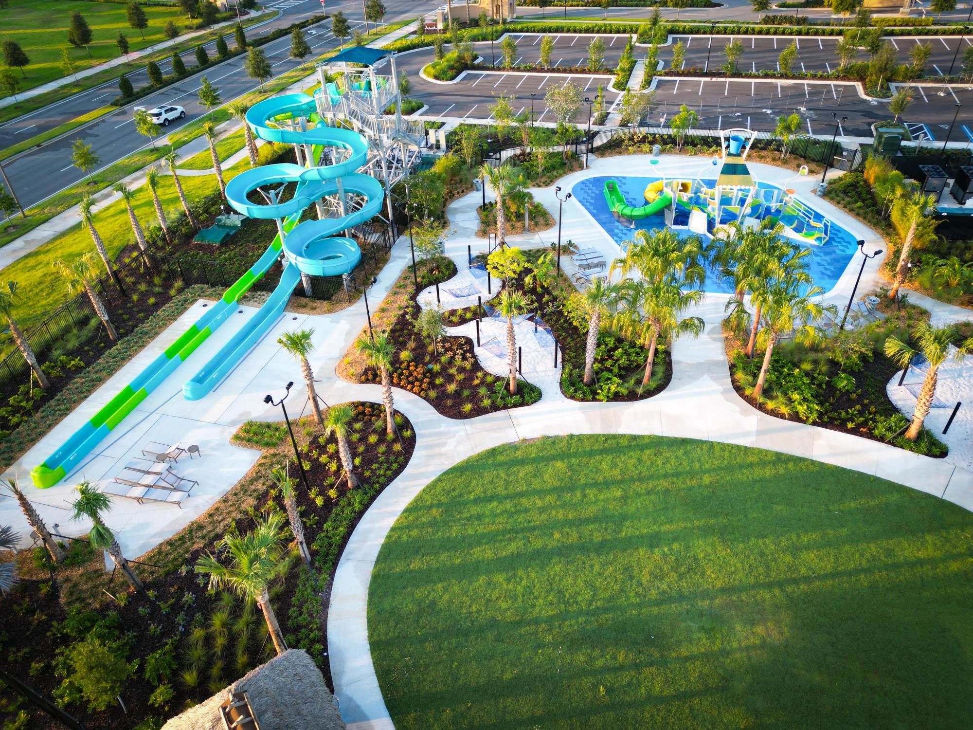 Aerial view of the Retreat Club and its huge water slides! Aerial view of the Retreat Club and its huge water slides!