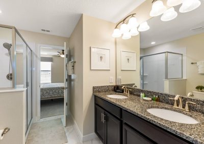 Champions Gate rentals by owner - jack-n-jill bathroom double sinks and walk-in shower