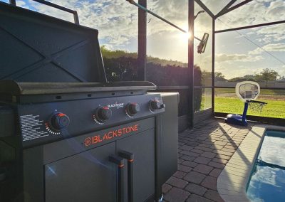 vacation home for grandparents - blackstone grill with propane included