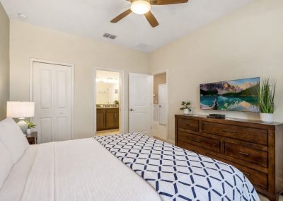 Champions Gate rental by owner - King bedroom with ceiling fan
