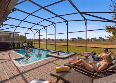 villa with private pool near Disney - Salt Water Pool And Spa - No Rear Neighbors